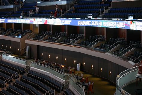 Enjoy the best views of the court at the Orlando Magic premium club seats